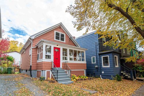 2573 Beech St, Halifax, NS, B3L2X9 | Card Image