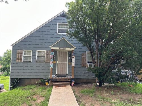 5107 E 40th St, Kansas City, MO, 64130-1714 | Card Image