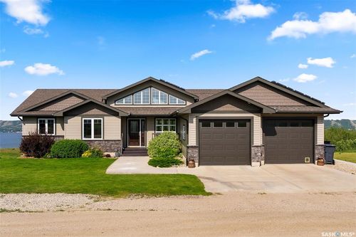 709 Saskatoon Drive, Katepwa Beach, SK, S0G1S0 | Card Image