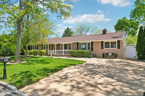285 Spruce Dr, Brick, NJ, 08723-5948 | Card Image