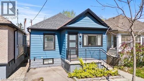 33 Huxley Ave N, Hamilton, ON, L8H4P1 | Card Image
