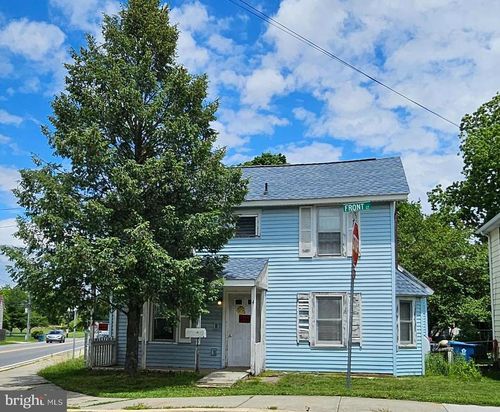 49 Front St, WYOMING, DE, 19934-1121 | Card Image