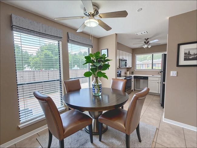 Dining area virtually staged. | Image 10