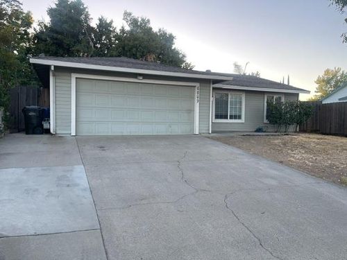 6609 Gingerloop Ct, Sacramento, CA, 95842-2300 | Card Image