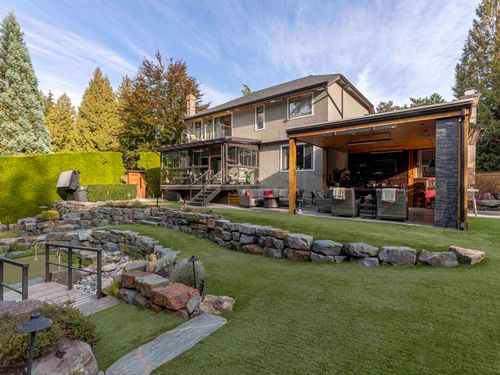 11383 153a St, Surrey, BC, V3R9J2 | Card Image