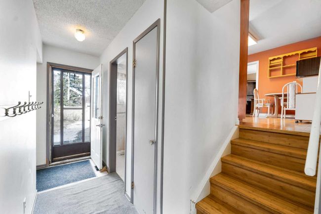 4448 Brentwood Green Nw, Home with 4 bedrooms, 1 bathrooms and 2 parking in Calgary AB | Image 12
