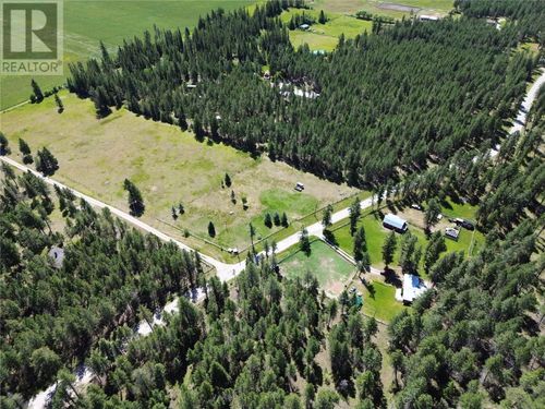 3481 Island Pond Rd, Skookumchuck, BC, V0B2E0 | Card Image