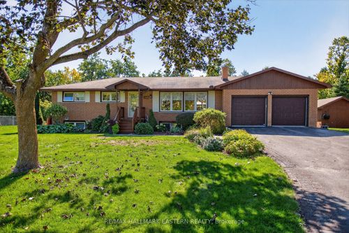 244 Patricia Cres, Selwyn, ON, K9J0C7 | Card Image