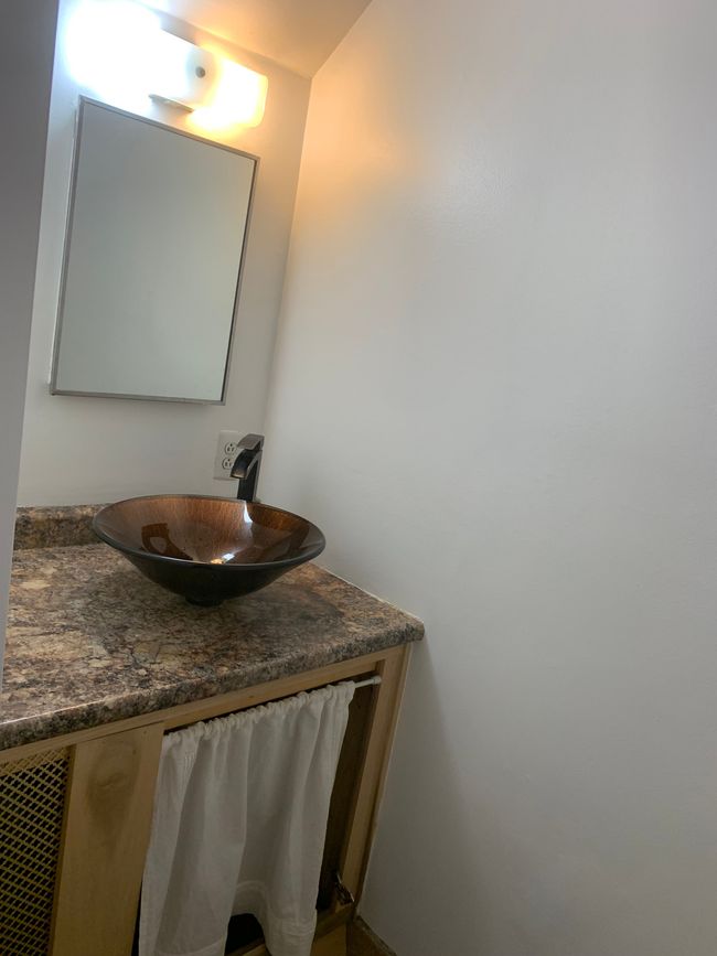 Apt.4 | Image 34