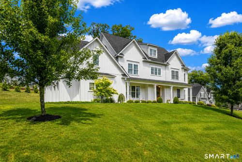 3 Newcastle Pl, Unionville, CT, 06085-1193 | Card Image
