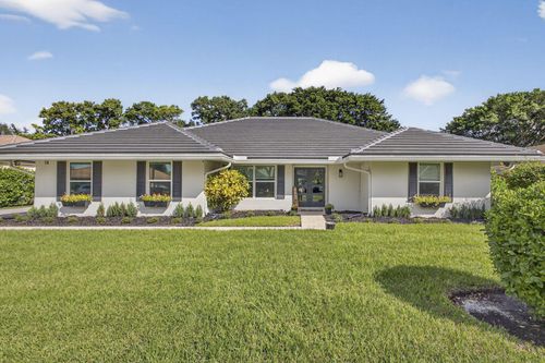 18 Berwick Rd, Palm Beach Gardens, FL, 33418-7092 | Card Image