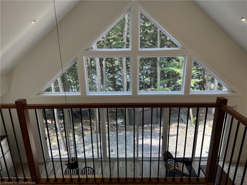 132 Ivy Lane, Magnetawan, ON, P0A1P0 | Card Image