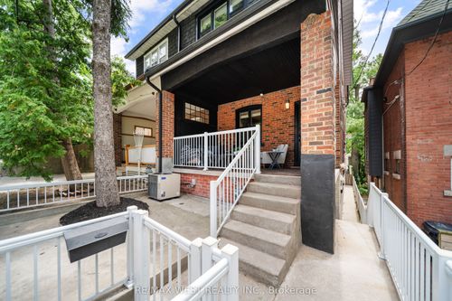3 Glen Gordon Rd, Toronto, ON, M6P1B7 | Card Image
