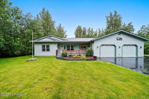 10085 E Baywood Way, Palmer, AK, 99645-9620 | Card Image