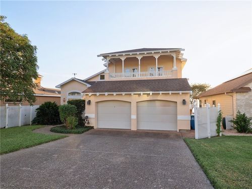 1343 Bayview Dr, Portland, TX, 78374-3028 | Card Image