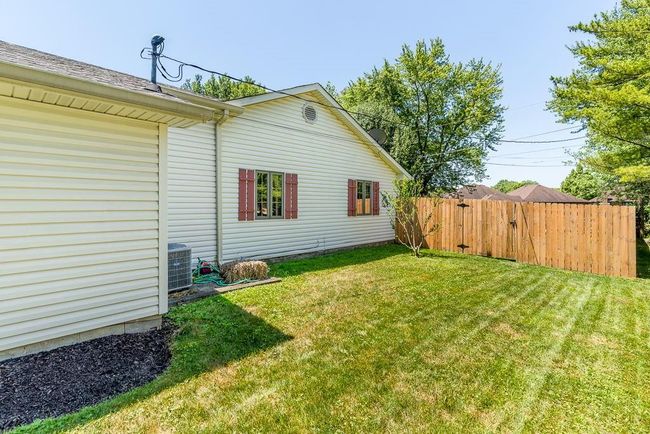 562 Nelson Dr, House other with 3 bedrooms, 2 bathrooms and null parking in Brownsburg IN | Image 5
