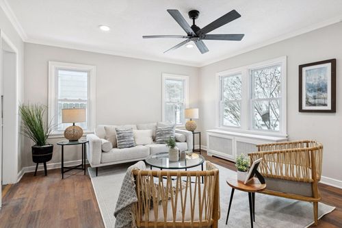 1497 Margaret St, Saint Paul, MN, 55106-4824 | Card Image