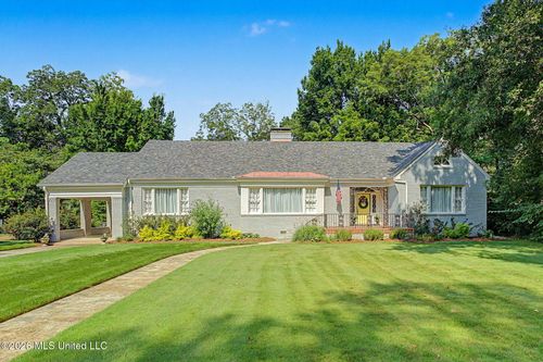 2747 Magnolia Dr, Hernando, MS, 38632-2701 | Card Image