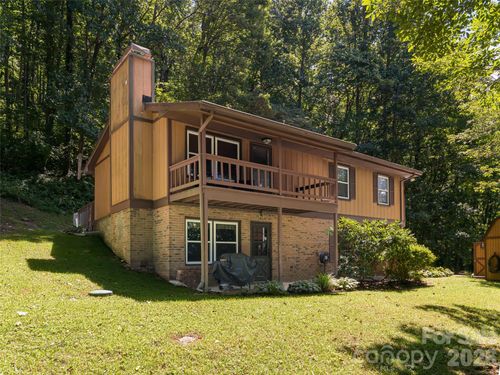 50 Tuckaway Dr, Asheville, NC, 28803-2152 | Card Image