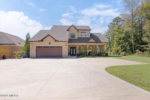 7746 Lower Thomaston Rd, Macon, GA, 31220-6709 | Card Image