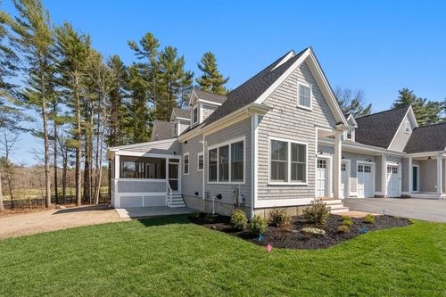 6 Golf Cottage Way, Mattapoisett, MA, 02739 | Card Image