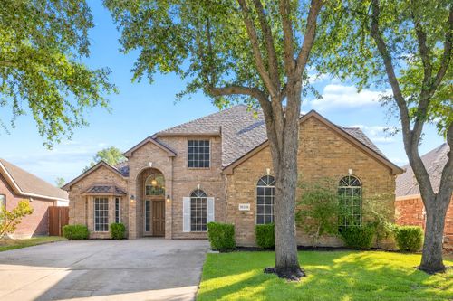 10218 Saint Georges Dr, Rowlett, TX, 75089-8462 | Card Image