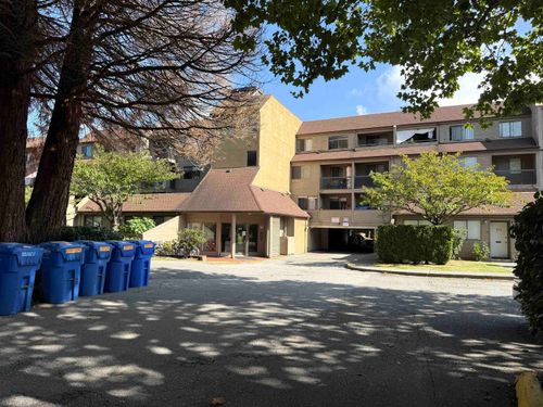 225-8120 Colonial Dr, Richmond, BC, V7C4V2 | Card Image