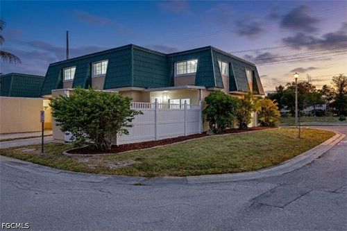 4811 Sunfish Ct, FORT MYERS, FL, 33919-3326 | Card Image
