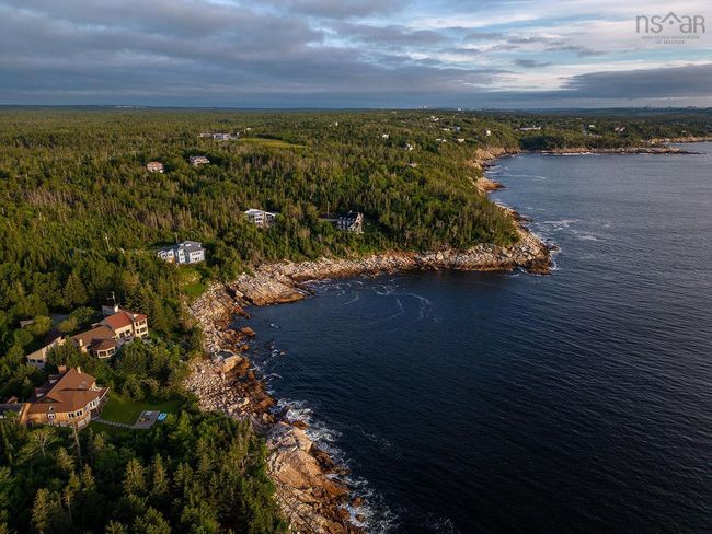 20 Ashley Dr, House other with 3 bedrooms, 4 bathrooms and 3 parking in Halibut Bay NS | Image 47