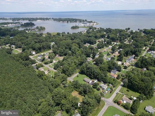 141 Wakefield Dr, COLONIAL BEACH, VA, 22443-4135 | Card Image