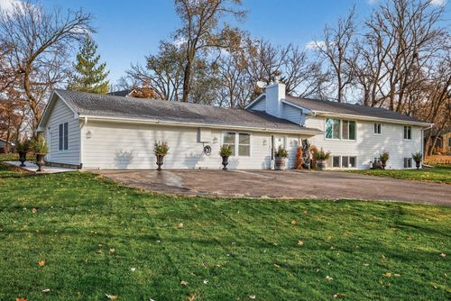 201 Townes Ln, Wayzata, MN, 55391-1320 | Card Image