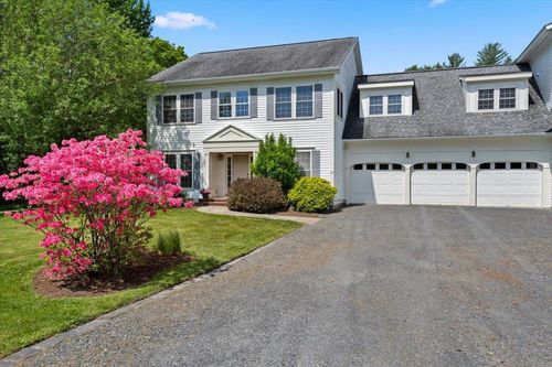 64 Homestead Ln, Waterbury Ctr, VT, 05677-4409 | Card Image