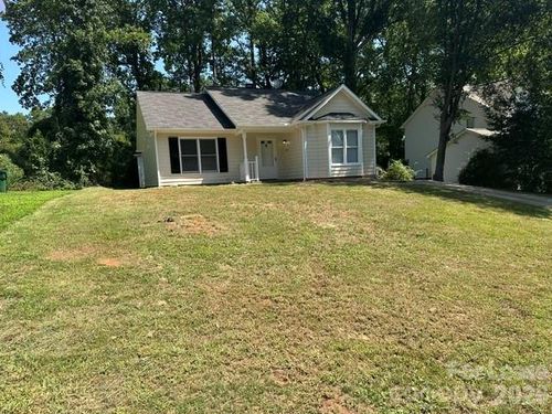 7528 Claymont Dr, Charlotte, NC, 28227-1052 | Card Image