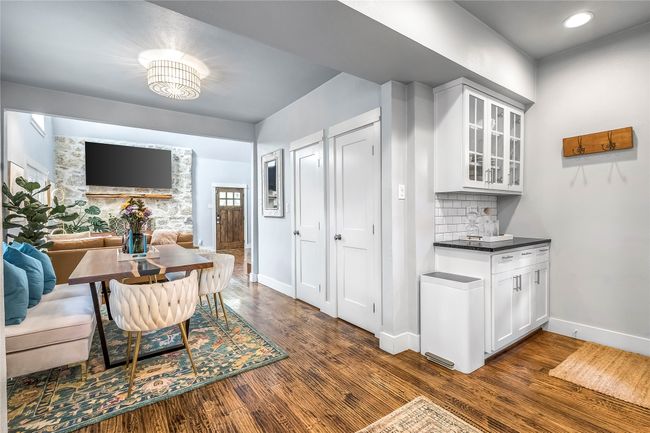 738 N Edgefield Ave, House other with 3 bedrooms, 2 bathrooms and null parking in Dallas TX | Image 10