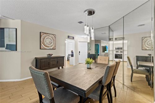 apt-248-4300 Nw 30th St, Coconut Creek, FL, 33066-2177 | Card Image