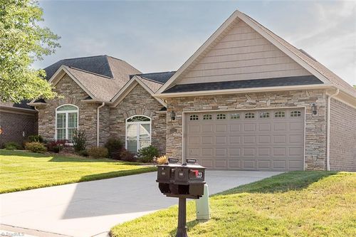 121 Greystone Ln, Mount Airy, NC, 27030-4376 | Card Image