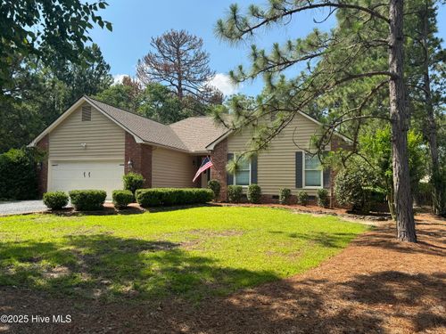 215 Surry Circle Dr N, Pinehurst, NC, 28374-8426 | Card Image