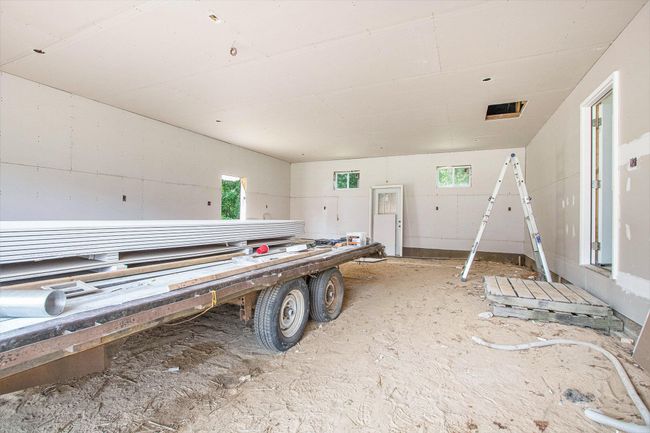 garage drywalled | Image 16