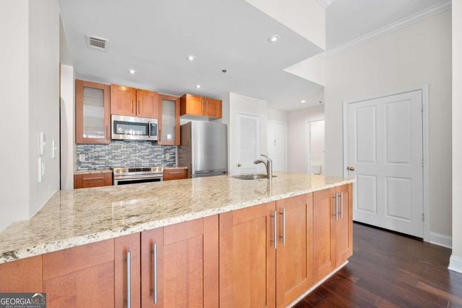 APT-1504 - 1101 Juniper St Ne, Condo with 2 bedrooms, 2 bathrooms and 2 parking in Atlanta GA | Image 9