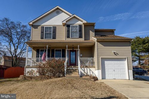 111 Trenton Ave, Barrington, NJ, 08007-1338 | Card Image