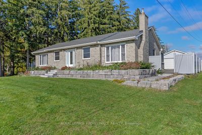 1757 Old Highway 2, House other with 3 bedrooms, 3 bathrooms and 7 parking in Belleville ON | Image 3