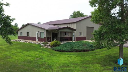 23119 459th Ave Avenue, Wentworth, SD, 57075 | Card Image
