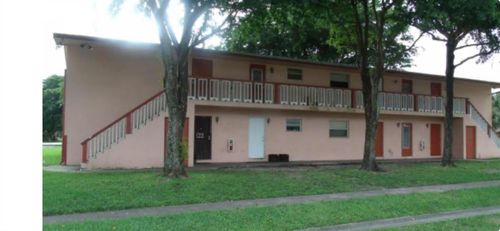 201b-1011 Sw 74th Ave, North Lauderdale, FL, 33068-2349 | Card Image