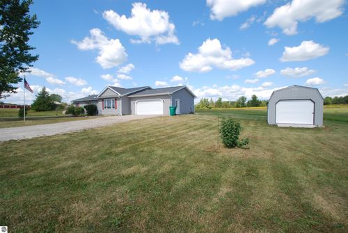 3396 Lehman Rd, West Branch, MI, 48661-9632 | Card Image