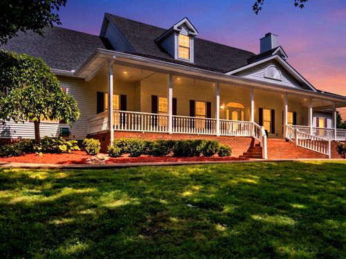 904 Weeping Willow Rd, Hendersonville, TN, 37075-8752 | Card Image