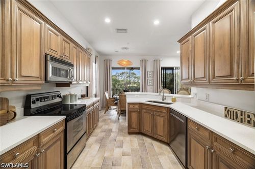 apt-201-10100 Valiant Ct, MIROMAR LAKES, FL, 33913-8935 | Card Image
