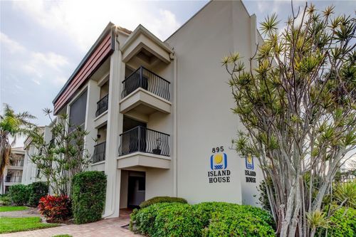 303-895 S Gulfview Blvd, CLEARWATER, FL, 33767-3033 | Card Image