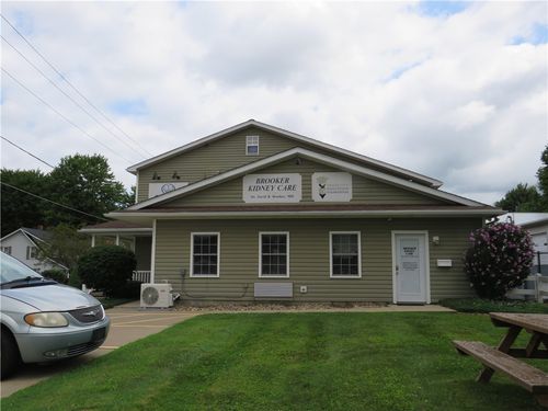 216 Oak St, Grove City, PA, 16127-1022 | Card Image