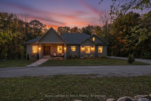 62 Tanners Rd, Waubaushene, ON, L0K2C0 | Card Image