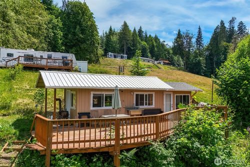 200 E Cove View Dr, Belfair, WA, 98528-7502 | Card Image